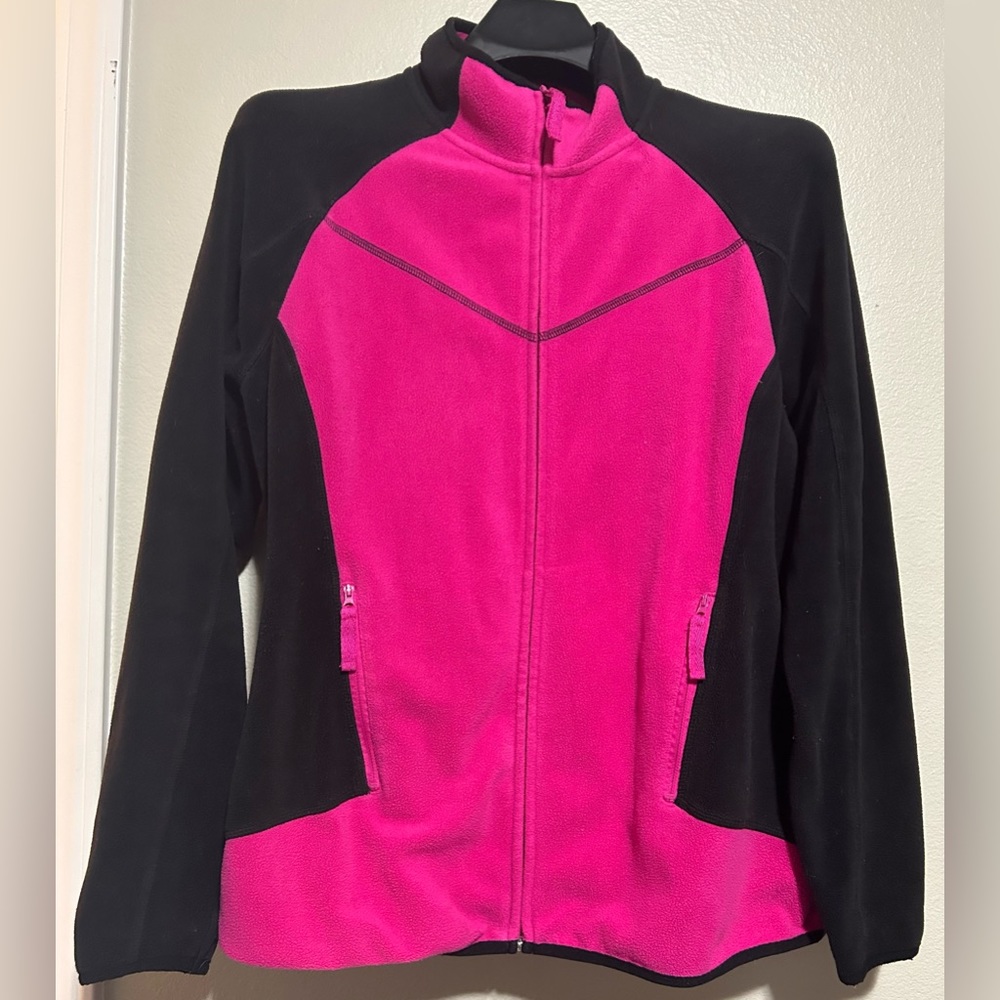 Xersion pink and black zip up jacket w/ zipper-size l